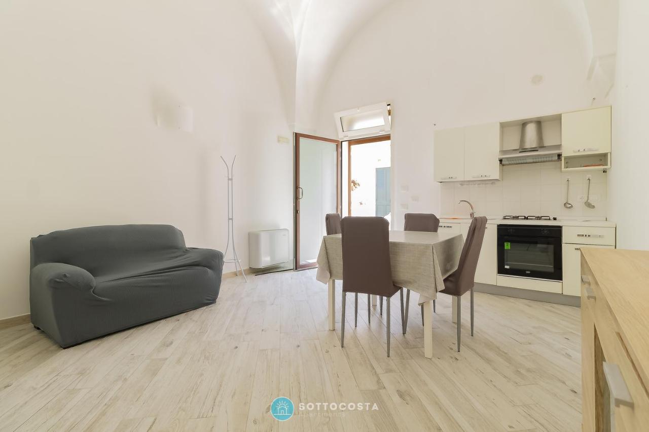 White Flat - Appartamento Indipendente A Lecce Centro Exterior photo